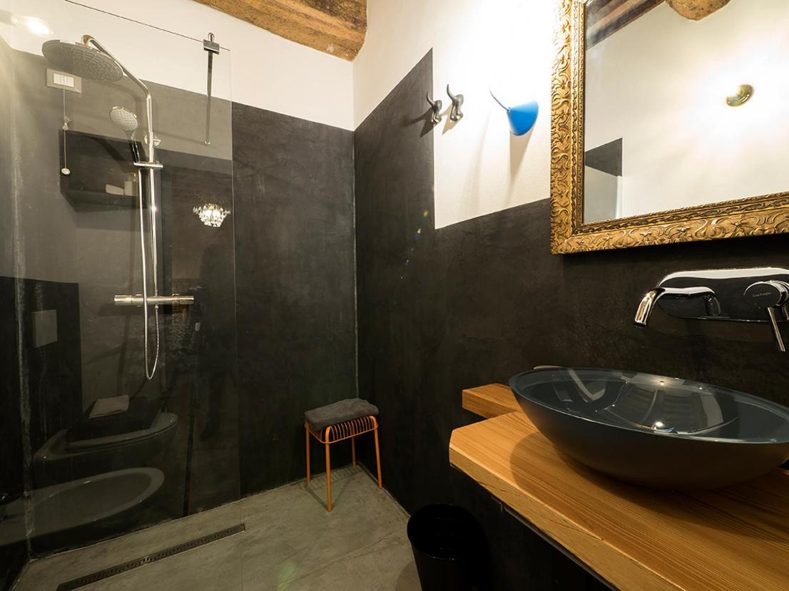 Zucchero Sui Baffi- Food Lovers * Mantova